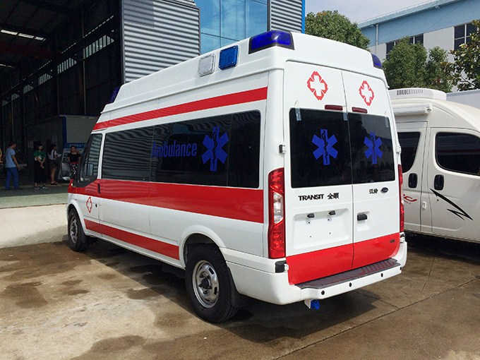 福特V348長軸超人高頂監護型救護車 福特V348長軸超人高頂監護型救護車